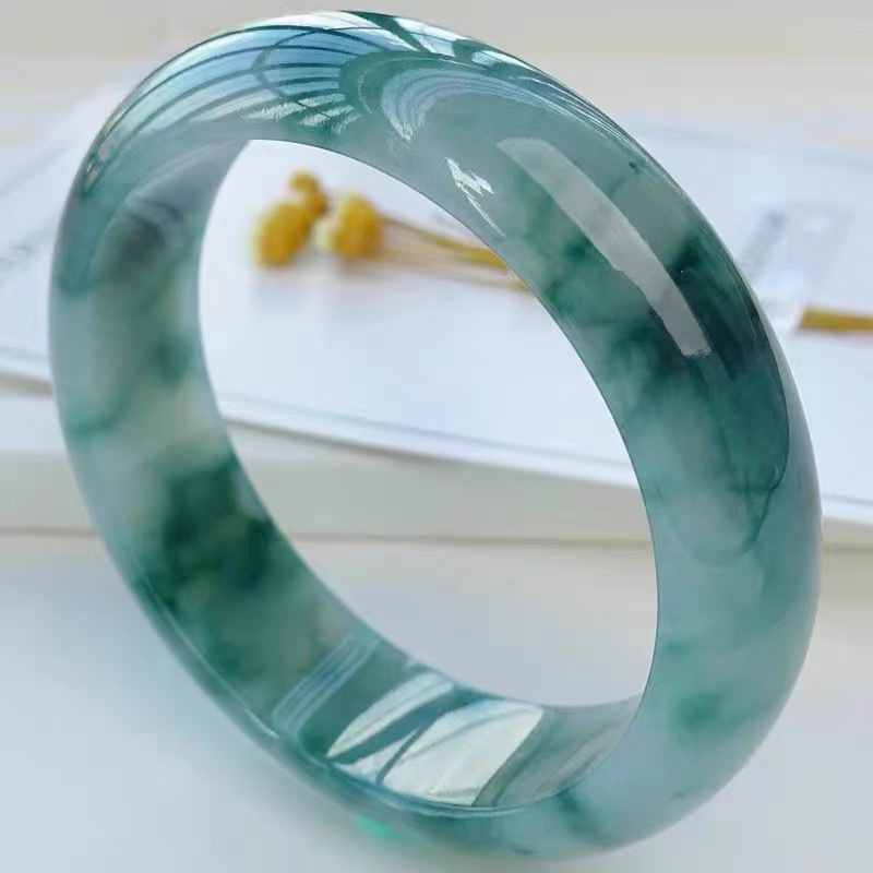 Myanmar'dan gelen Buz Yeşim Ta - Bracelets incelemesi ve fiyatı