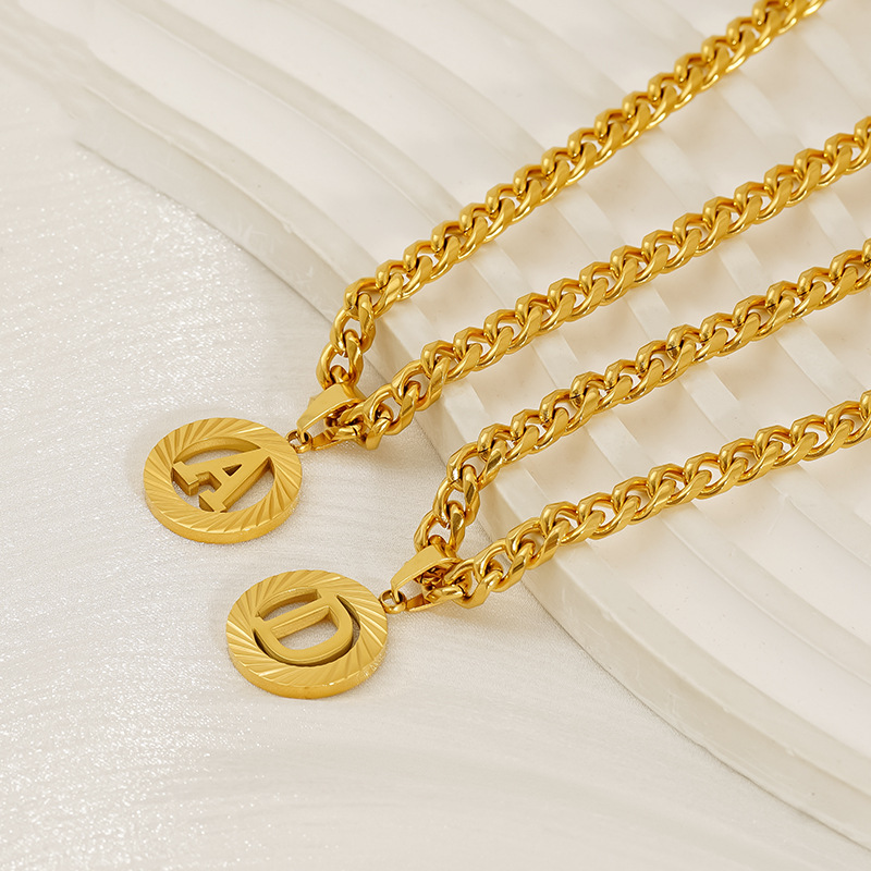 Paslanmaz Çelik 5 MM Küba Zinc - Initial Letter Necklace 18K Gold incelemesi ve fiyatı