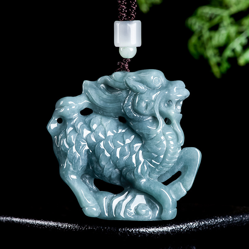 Burma Yeşim Taşı Kylin Kolye U - Necklaces incelemesi ve fiyatı