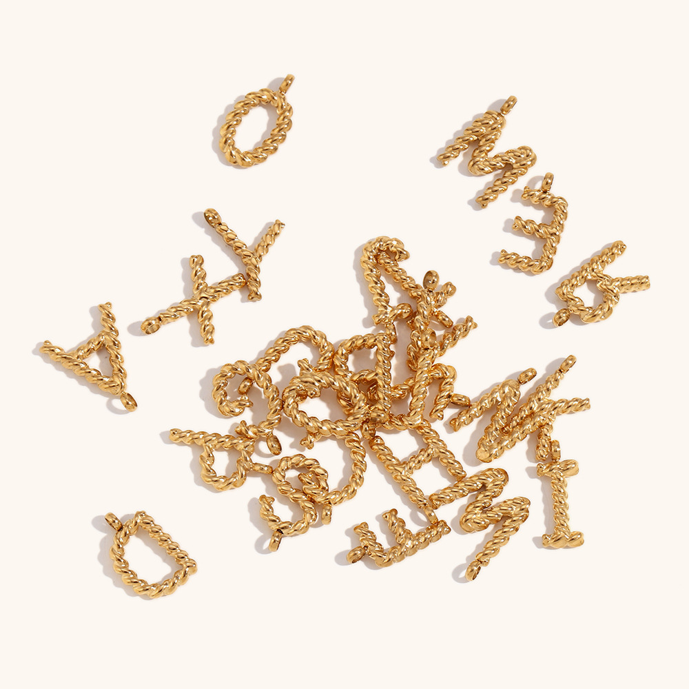 Kişiselleştirilmiş 3D Harf Kol - Initial Letter Necklace 18K Gold incelemesi ve fiyatı