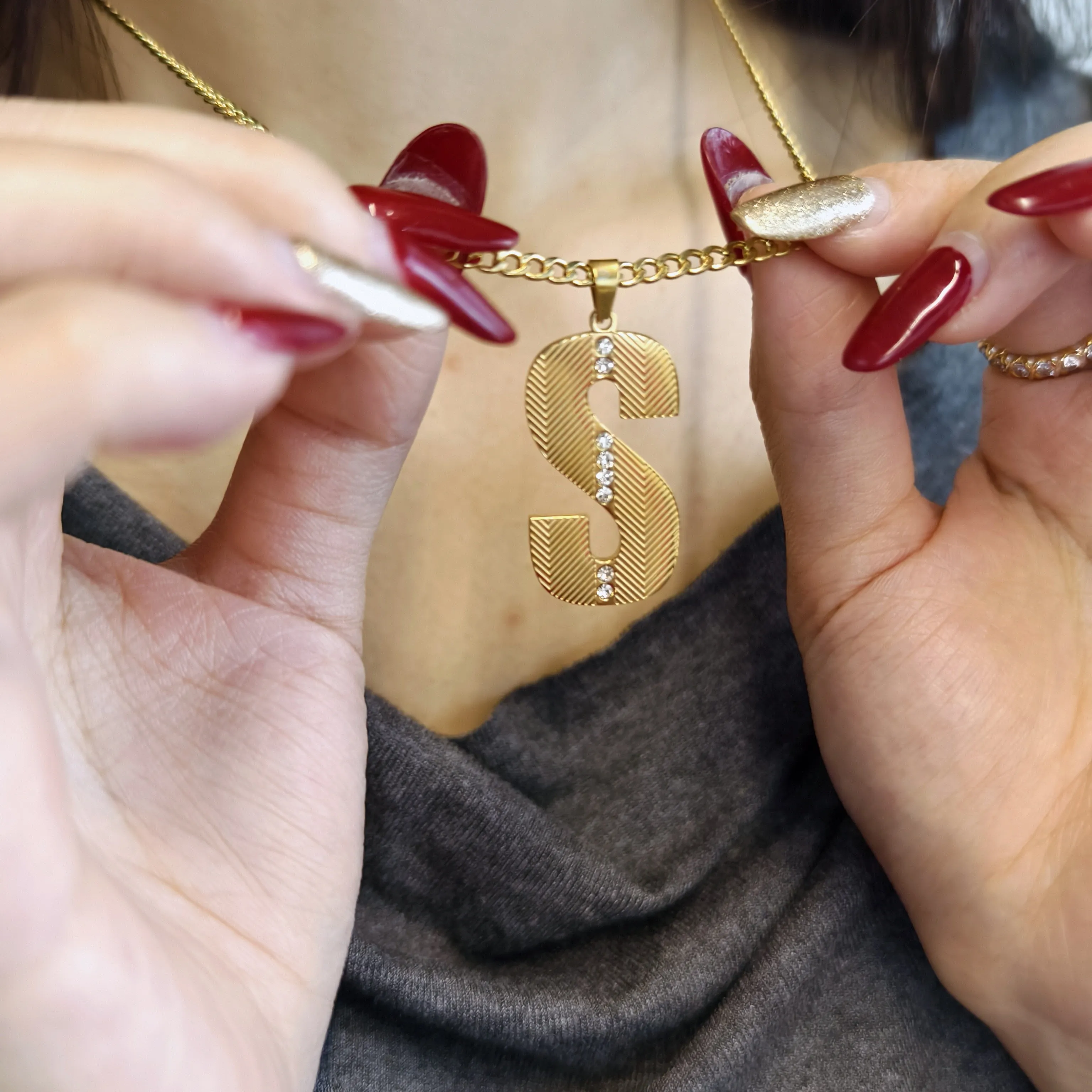 18K ALTIN VERMEIL DOKULU HARFL - Initial Letter Necklace 18K Gold incelemesi ve fiyatı